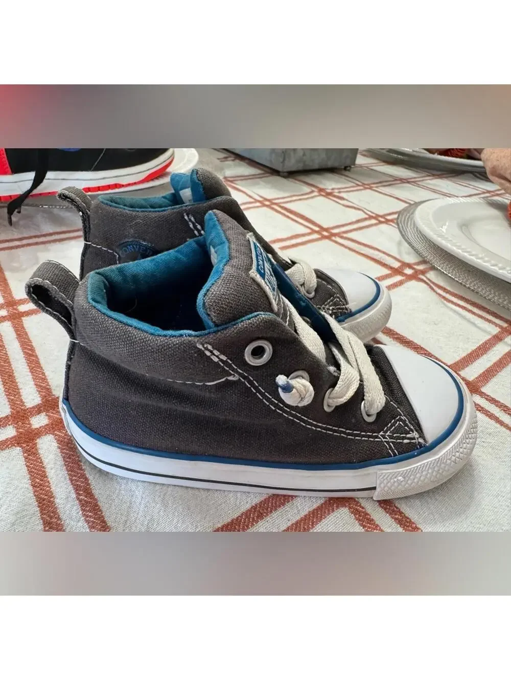 Converse gray blue